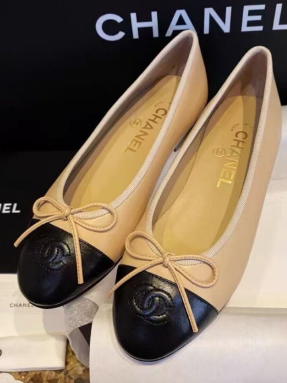 CHANEL Two-Tone CC Bow Comfort Low Heel Ballet Flats